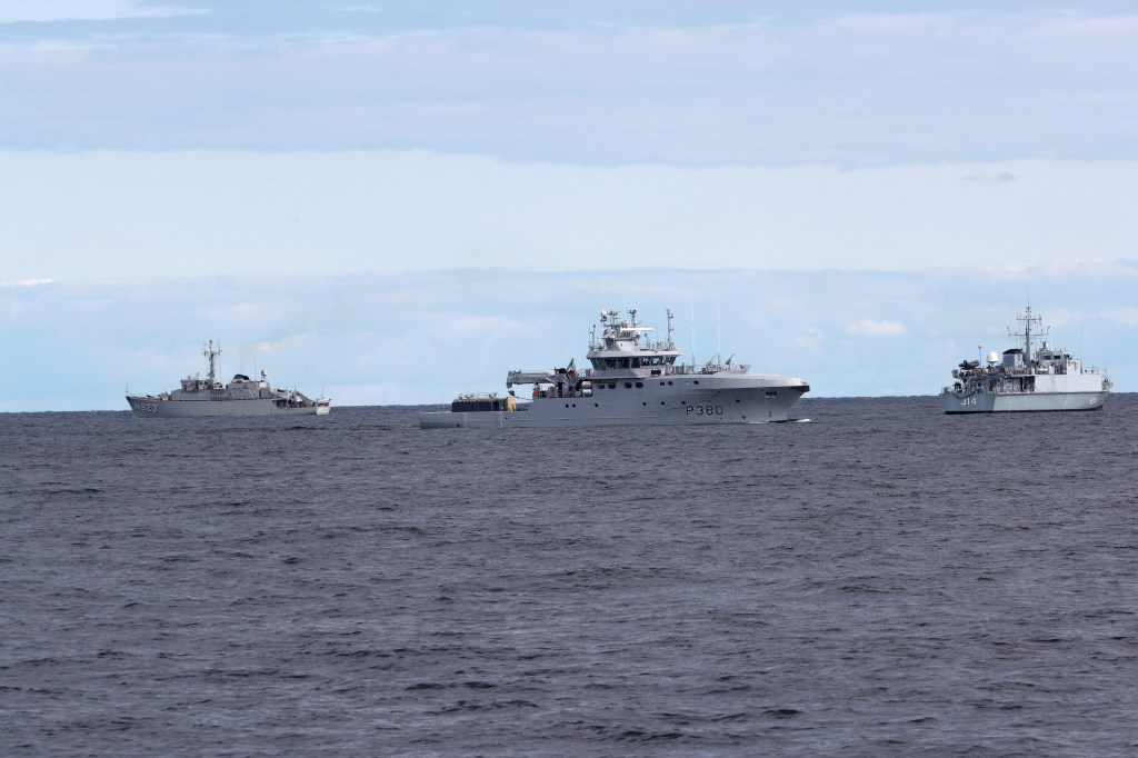 Belgian Navy minehunter M923 Narcis, Royal Norwegian Navy patrol vessel P380 Olav Tryggvason, and Estonian Navy minehunter M314 Sakala attend annual NATO multinational operation Open Spirit 2017 near Mersrags, Latvia.