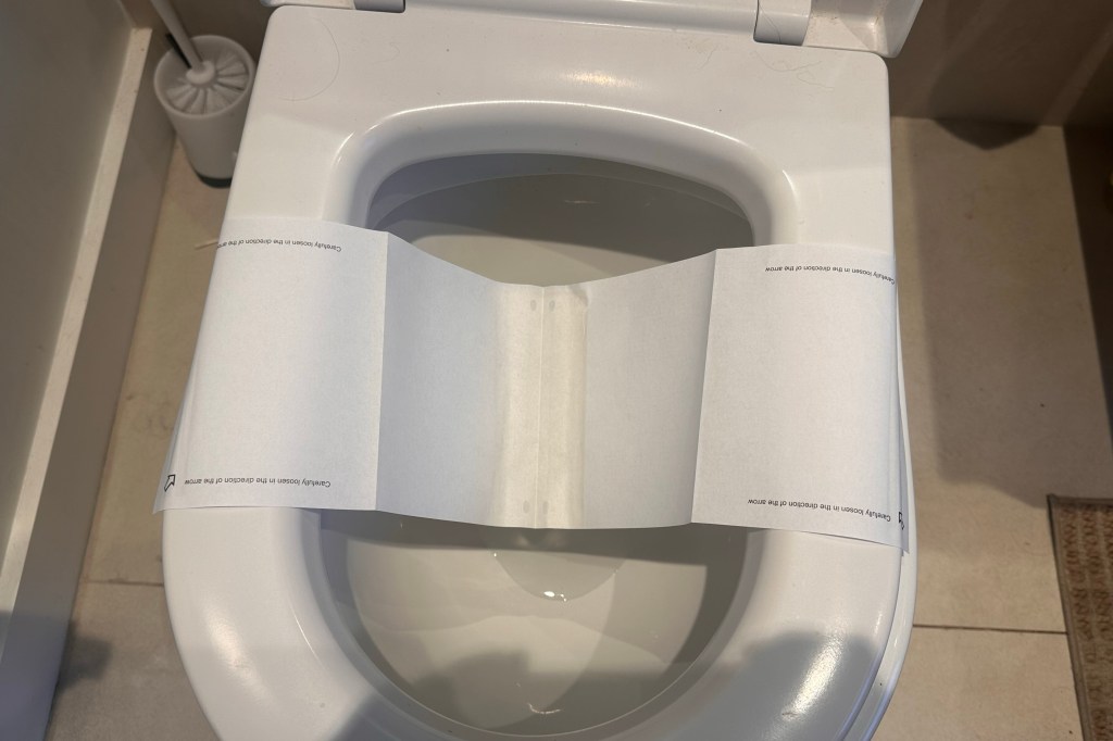 Viome test on toilet