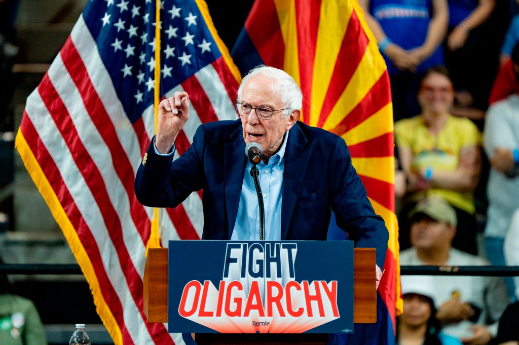 Odd couple: Bernie Sanders, Steve Bannon join forces to push for stricter AI regulations